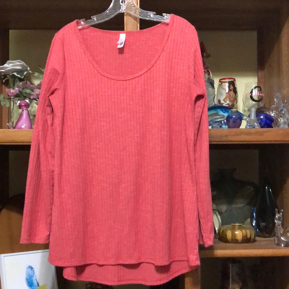 LulaRoe Ladies Top